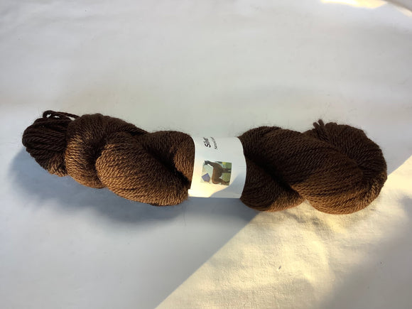 Worsted weight alpaca natural (undyed) dark brown from 'Cinder'