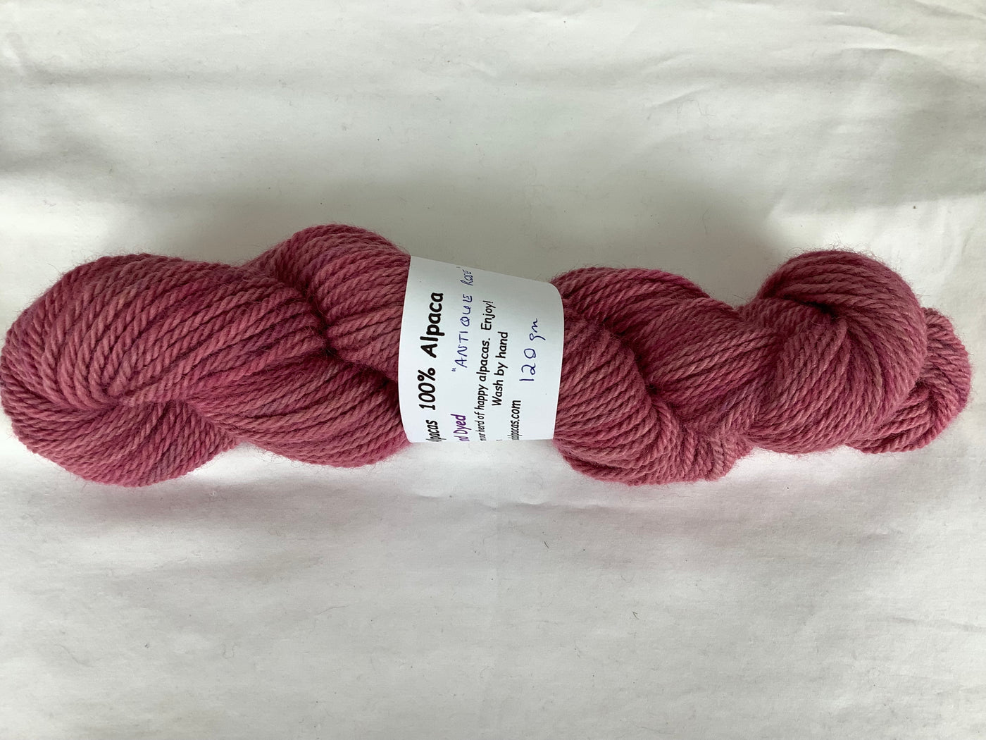 Bulky alpaca yarn hand-dyed 'Antique Rose'
