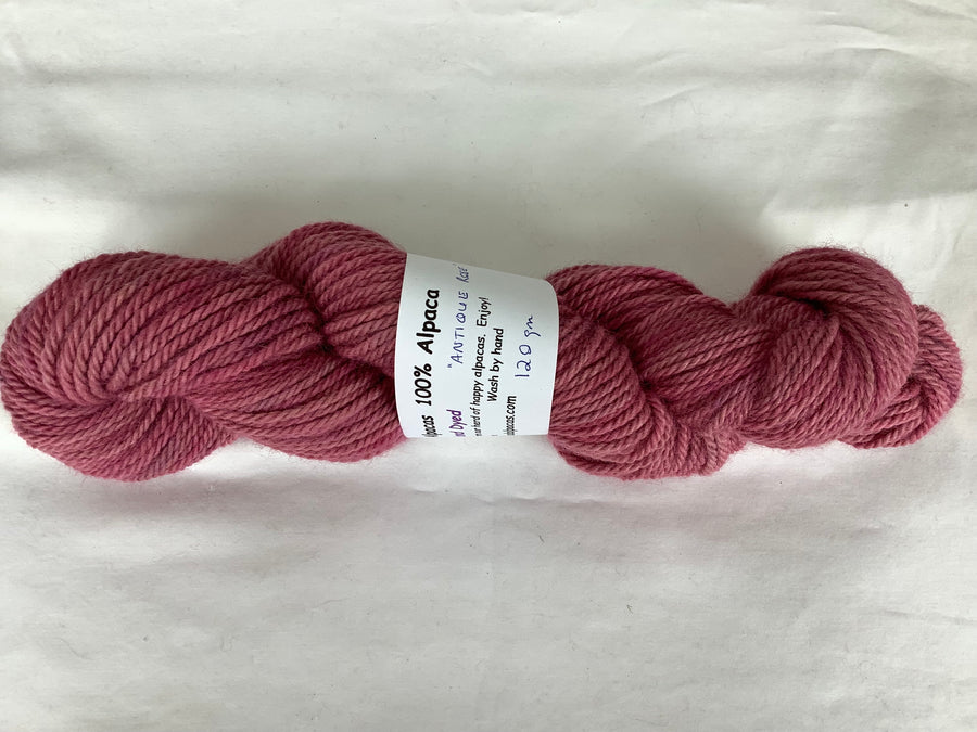 Bulky alpaca yarn hand-dyed 'Antique Rose'